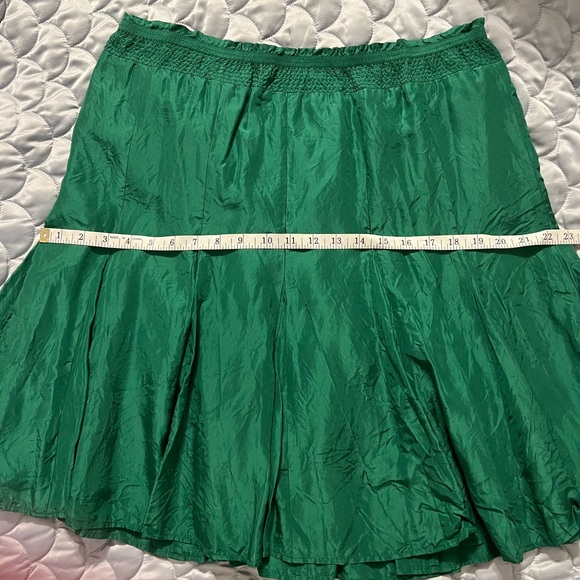 Banana Republic Green A-Line Skirt - Picture 6 of 6